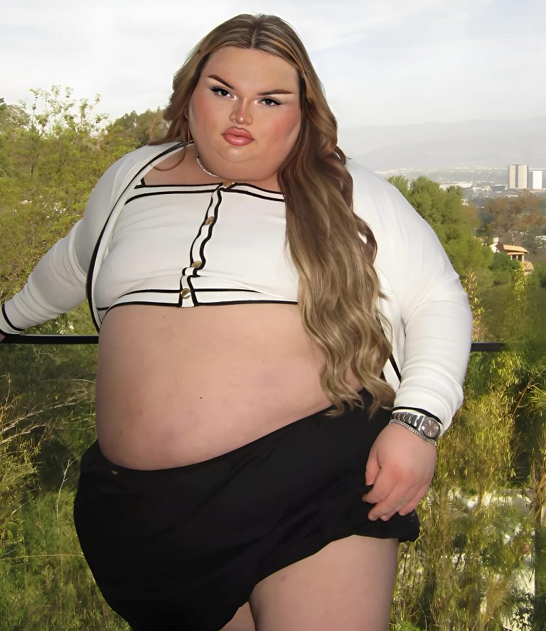 She Claims to Be the Most Beautiful Woman in the World — You Won’t Believe Her Old Photos