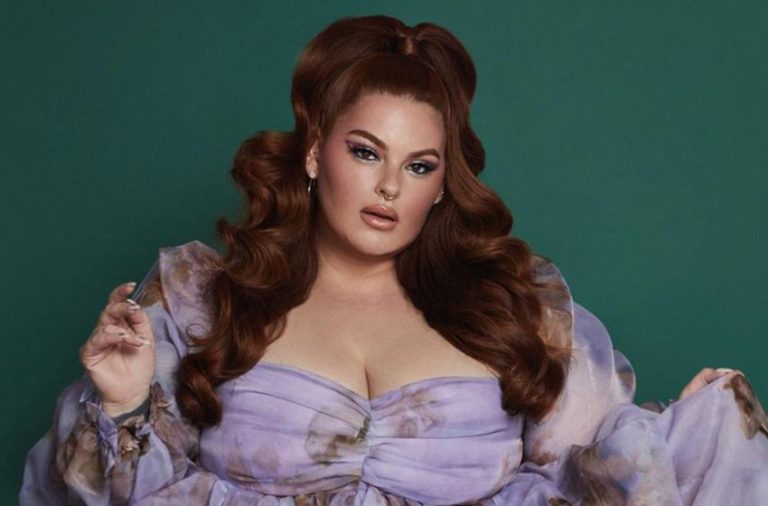 155-kilogram model: Paparazzi captured Tess Holliday during her beach vacation.