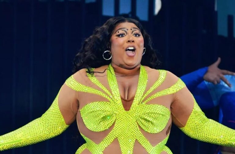 Lizzo Stuns Fans with Her “Healthy” and “Toned” Look After Weight Loss — What Does She Look Like Now?