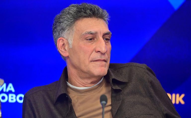 Его состояние ухудшается, особых надежд нет