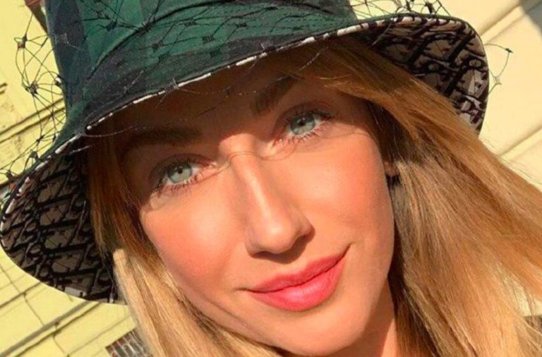 Опухшее и заплаканное лицо. Леся Никитюк показала фото с малышом, доказав, что родила его без суррогатной матери