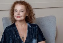 55-летняя Татьяна Абрамова рассказала о браке с 77-летним Беляевым