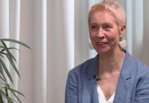 “Да, тремор очень видно”. Лазарева напугала поклонников своим новым роликом