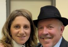 На закате жизни Андрей Макаревич внезапно определился с национальностью. А ведь музыкант годами называл себя “человеком мира”