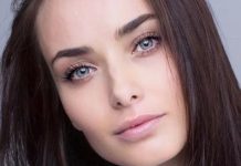 «Похвасталась прелестями в латексе»: Ксения Мишина устроила пикантную фотосессию в Нью-Йорке