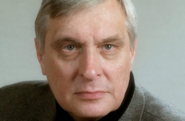 Грузинская фамилия — не вся правда: какие корни на самом деле скрывает Басилашвили?