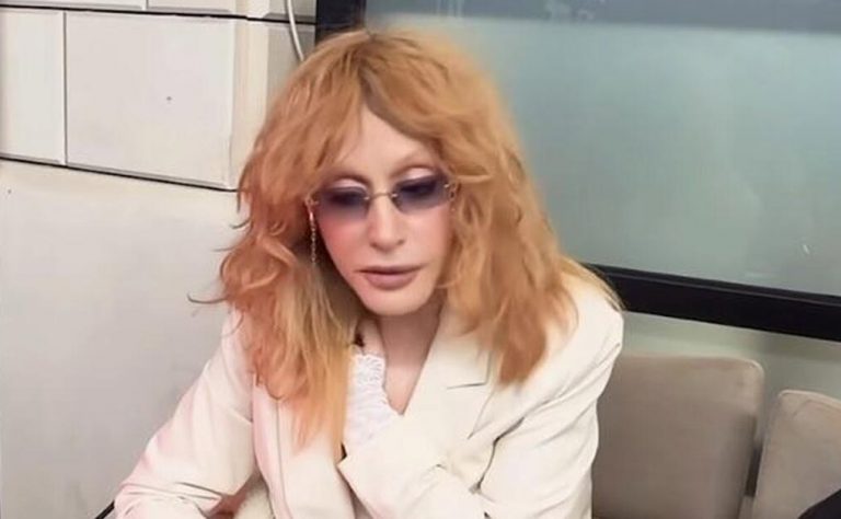 «Без масок, без лишнего — только харизма»: Алла Пугачёва снялась со звездой кулинарных шоу