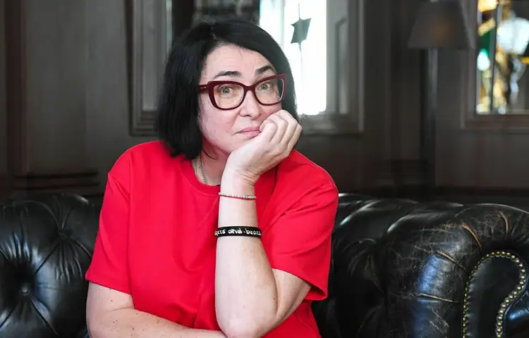 «Кому доверить дочь и  свое завещание» — Лолита говорит о страхе за судьбу 27-летней наследницы