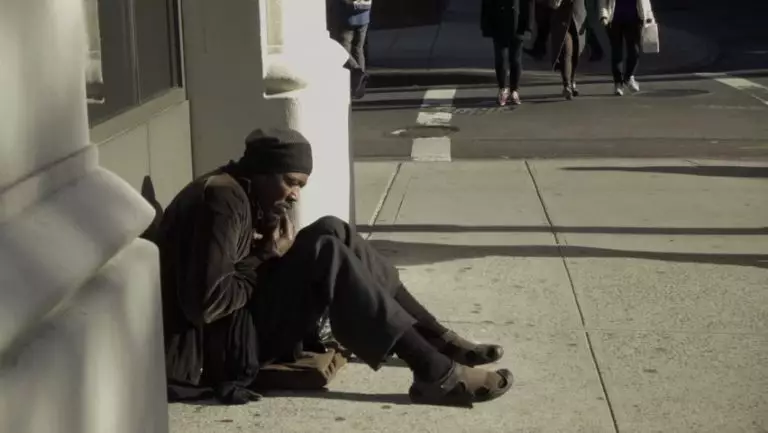 No One Knew Who He Was… Until One Woman Stopped in Front of Him — and What Happened Next Shocked Everyone.