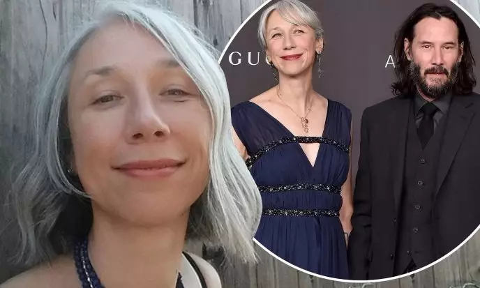 «Before gray hair and wrinkles!» What Reeves’ partner looked like back in her youth resulted in mixed reactions