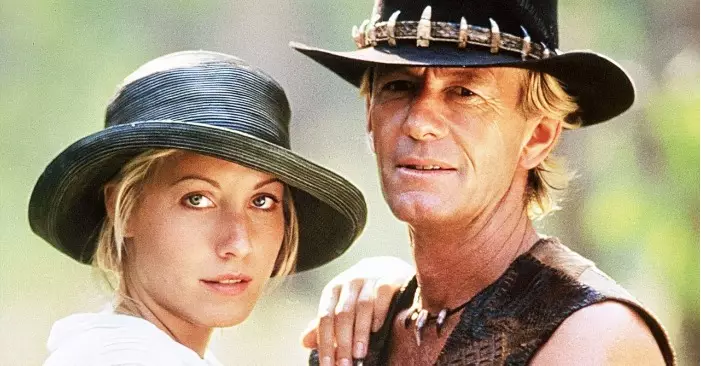 Sue in «Crocodile Dundee» through the years! This is what Linda Kozlowski looks like today