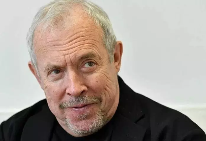 Макаревич последовал примеру Пугачевой и стал родителем после 60-и! 71-летний музыкант показал подросшего сына