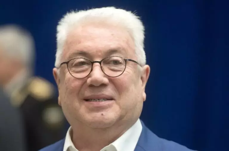 Винокур отпраздновал золотую свадьбу. Среди гостей блистала даже Королева с невесткой
