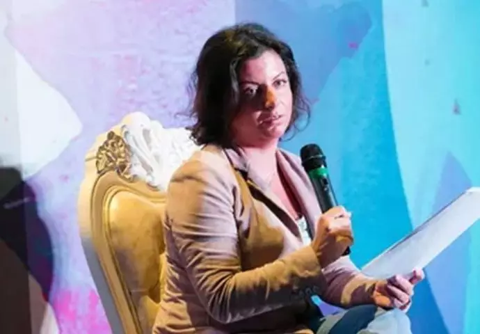 “Тигран бы меня не понял”. Симоньян в последний раз вышла на связь с поклонниками со своими волосами