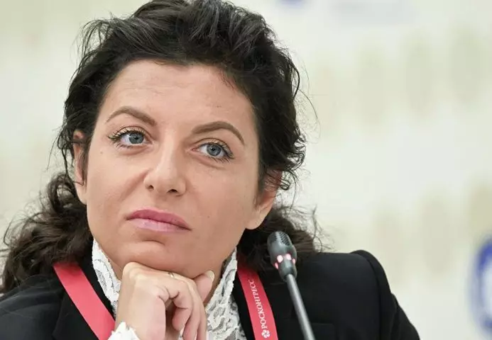 “Обещаю не опозорить!”,- так Маргарита Симоньян сообщила о радостной для себя новости