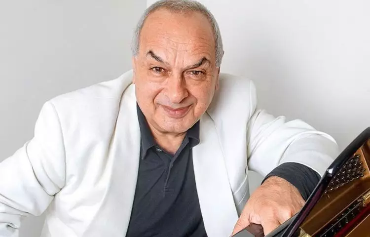 Как выглядит вдова Левона Оганезова, которая была верна композитору 56 лет