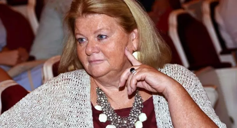 Никакой пластики и инъекций! 77-летняя Ирина Муравьева восхищает своим внешним видом