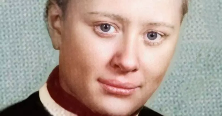Миллионы смеялись над его шутками, а ушёл прямо на сцене. Кто этот человек?