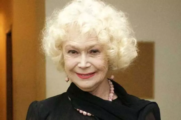 «Ей там не место»: что происходит с 89-летней Немоляевой и почему она снова в центре скандала