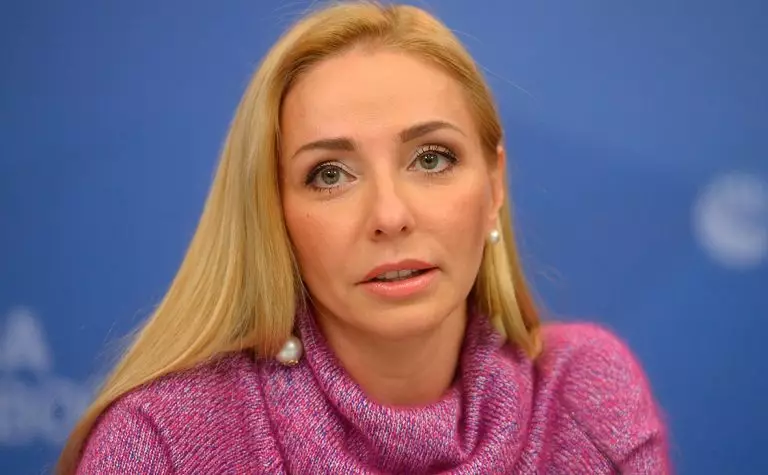 «Растёт настоящая звезда»: Навка опубликовала видео с дочерью от Пескова