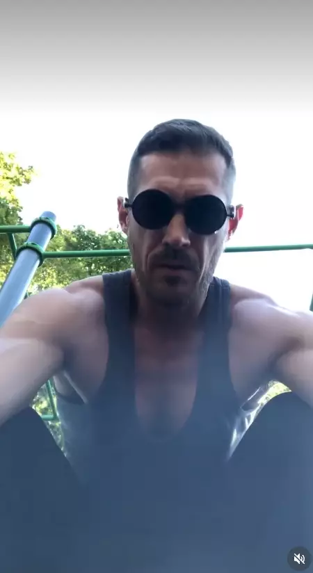Актер Сергей Стрельников принял присягу и вступил в Силы обороны Украины
